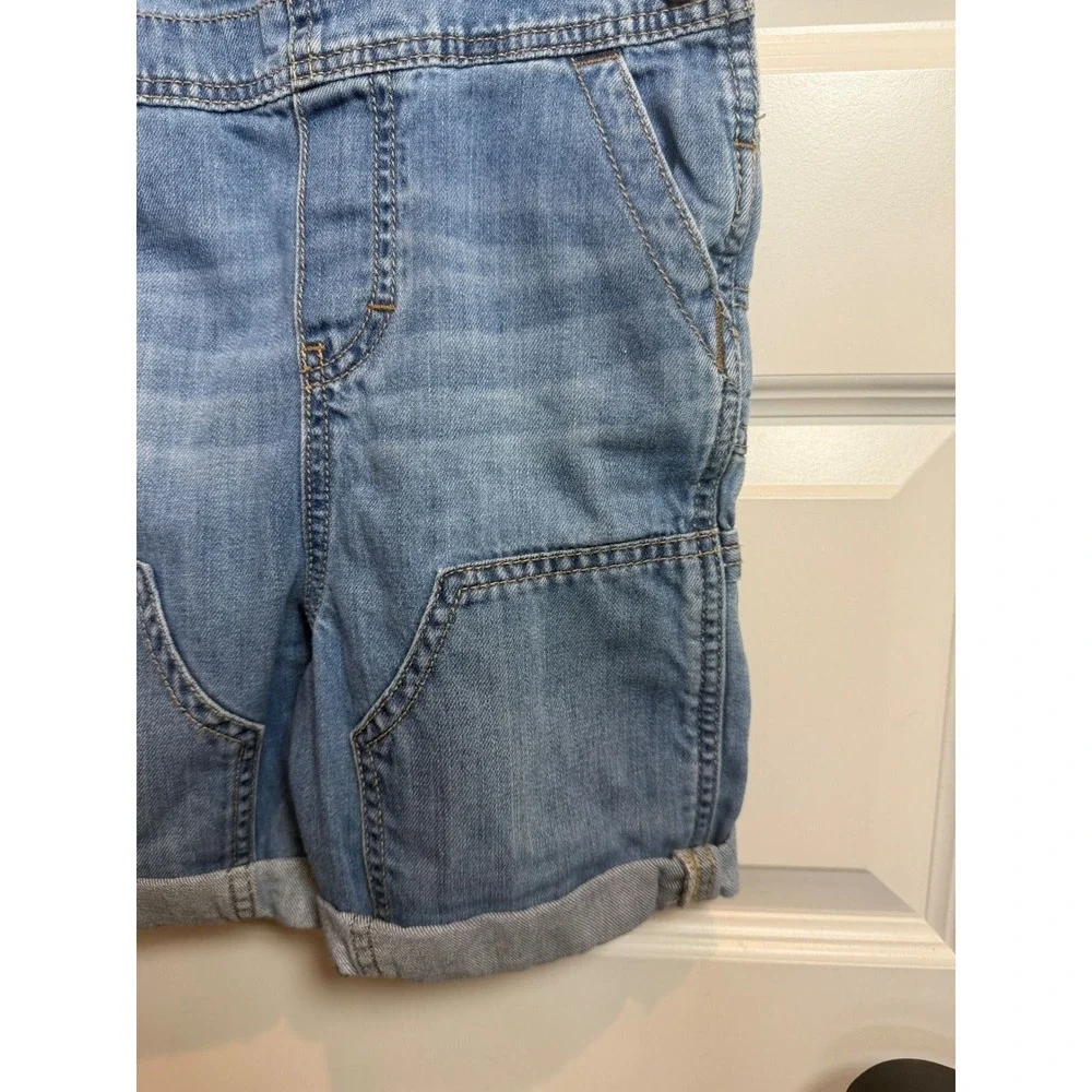 2.OshKosh Bgosh Kids 5T Blue Denim Shortalls Vestbak Overalls Medium Wash